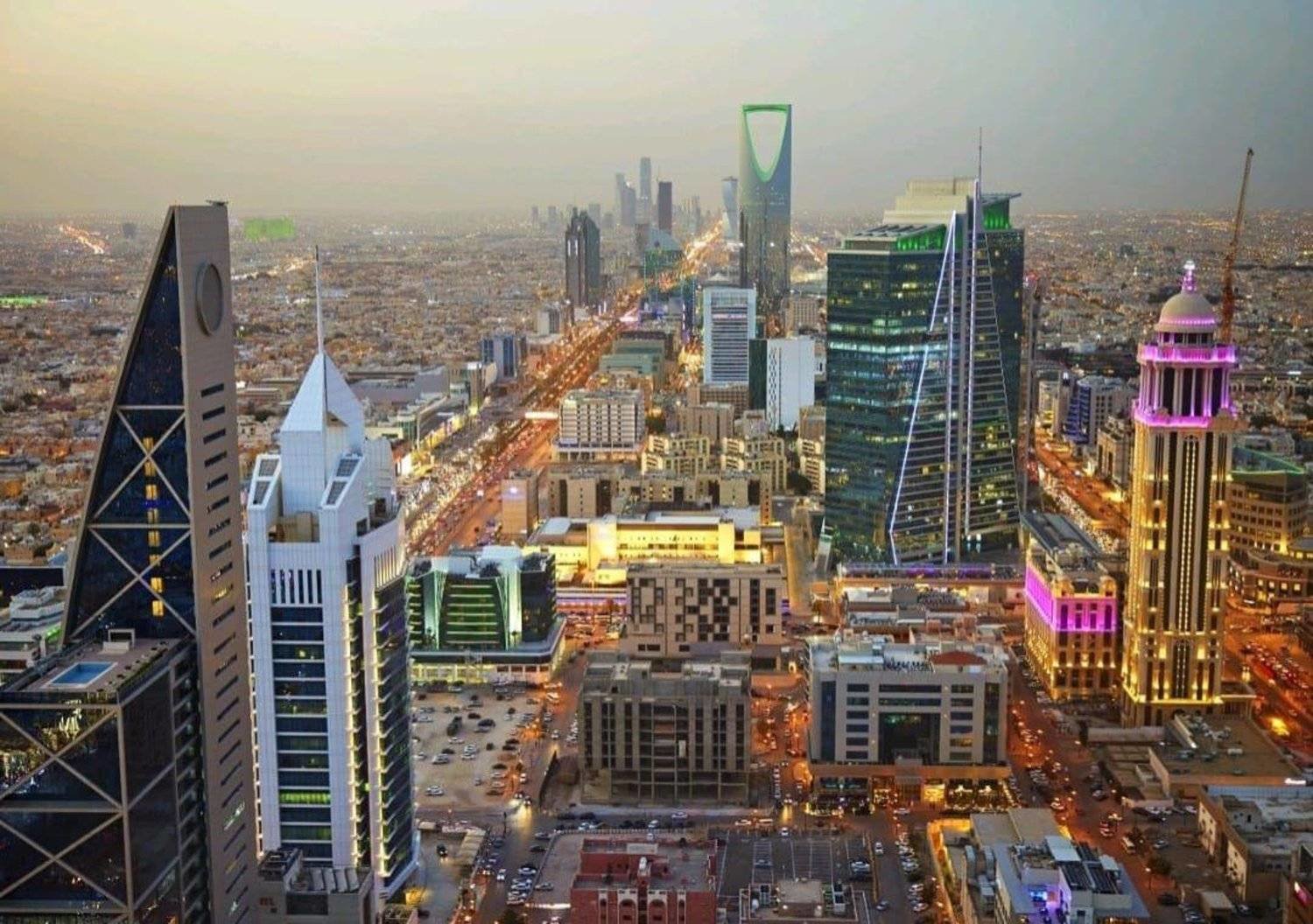 Saudi Non-Oil Activities Sustain 11 Consecutive Quarters of Growth